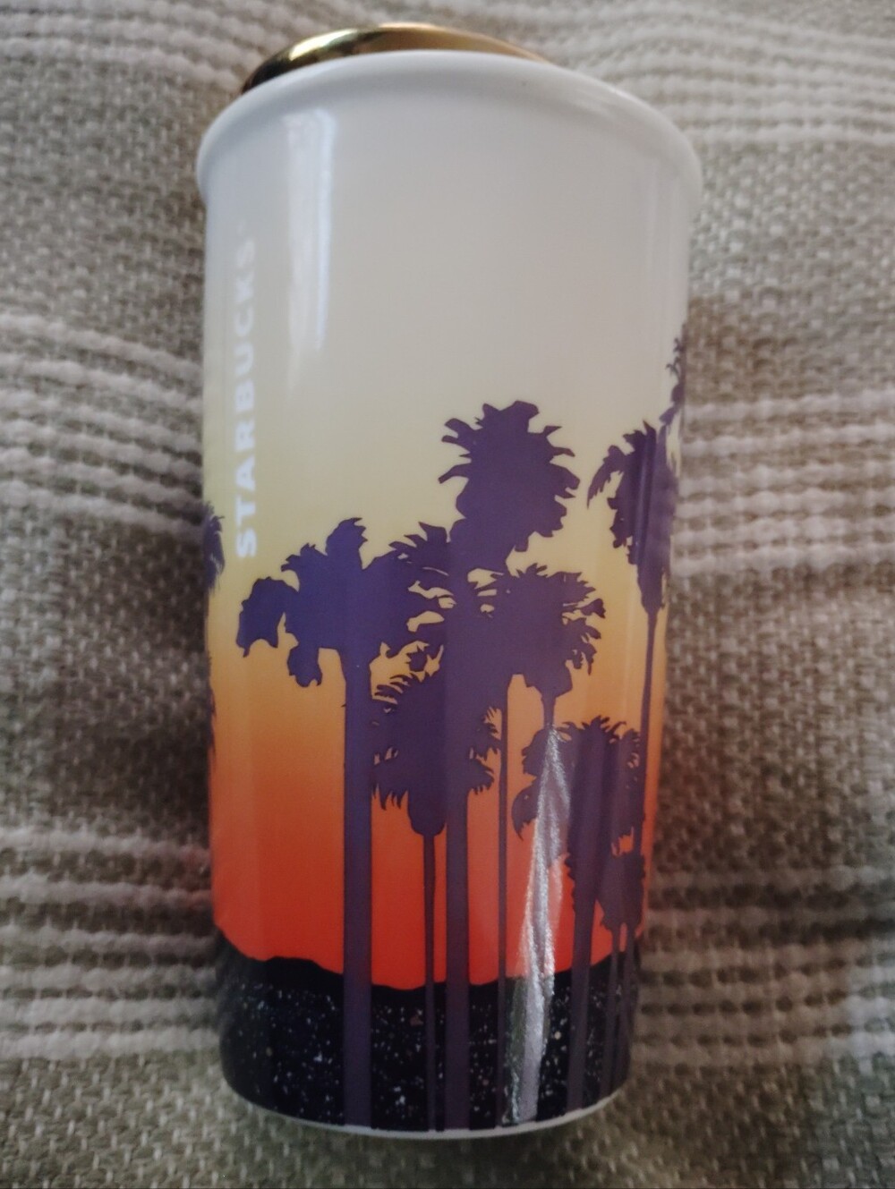 Starbuck 2015 LA Los Angeles California Ceramic Travel Mug Palm Trees Gold Lid
